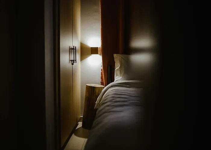 Le Petit Jardin #2 *