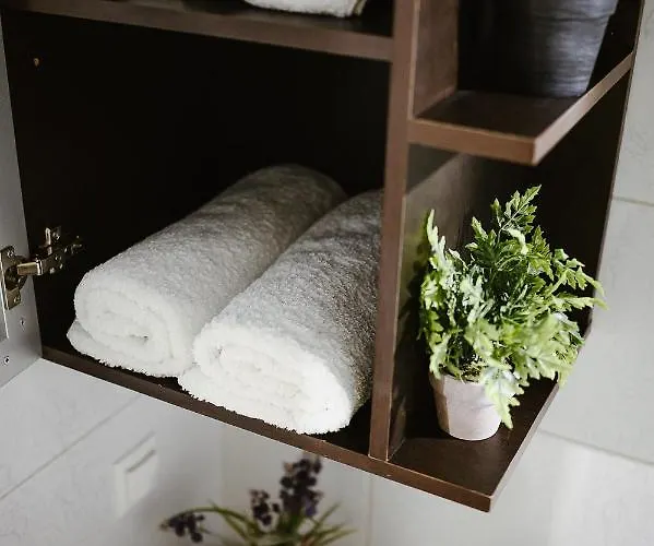 Le Petit Jardin #2 *