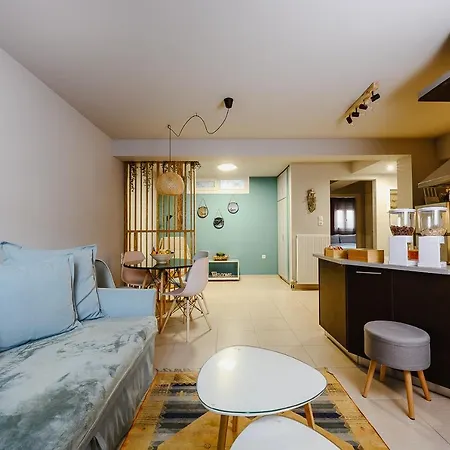 Le Petit Jardin #2 Апартаменты Волос